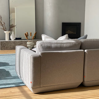 Podium Lounge Right Modular Piece