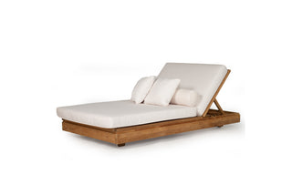 Magnolia Outdoor Sunlounger