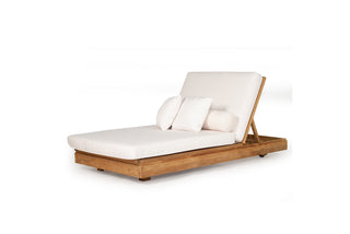 Magnolia Outdoor Sunlounger