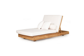 Magnolia Outdoor Sunlounger