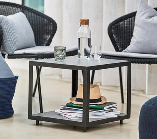 Level outdoor square coffee table - 48cm