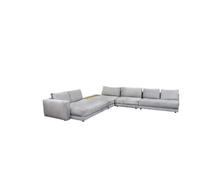 Scale corner sofa w/ table & armrest